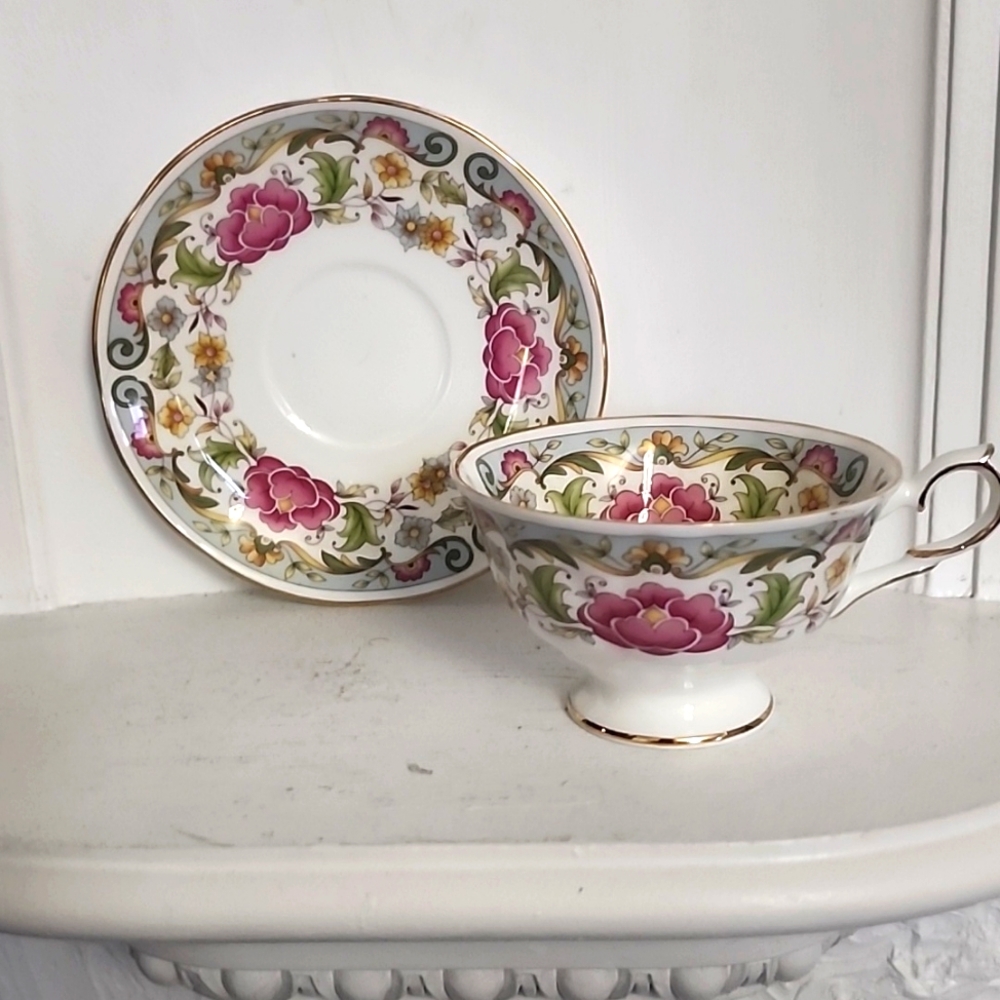 Springfield quality bone china, made in England rare piece